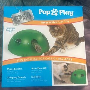 Pop n' Play Interactive Cat Toy
